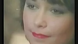 Чери Хилсън и смучен ...