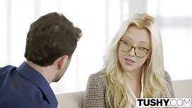 Големи Цици обичат Г ...