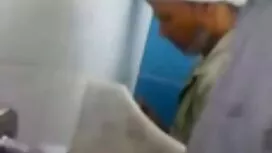 Съпруга петел и маса ...